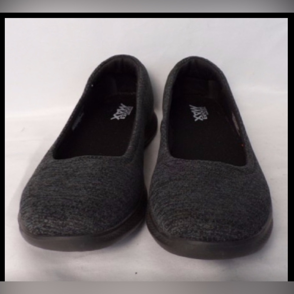 Skechers 7.5 Women's Charcoal Gray Goga Max Go Step Lite Walking Slip-On Flats